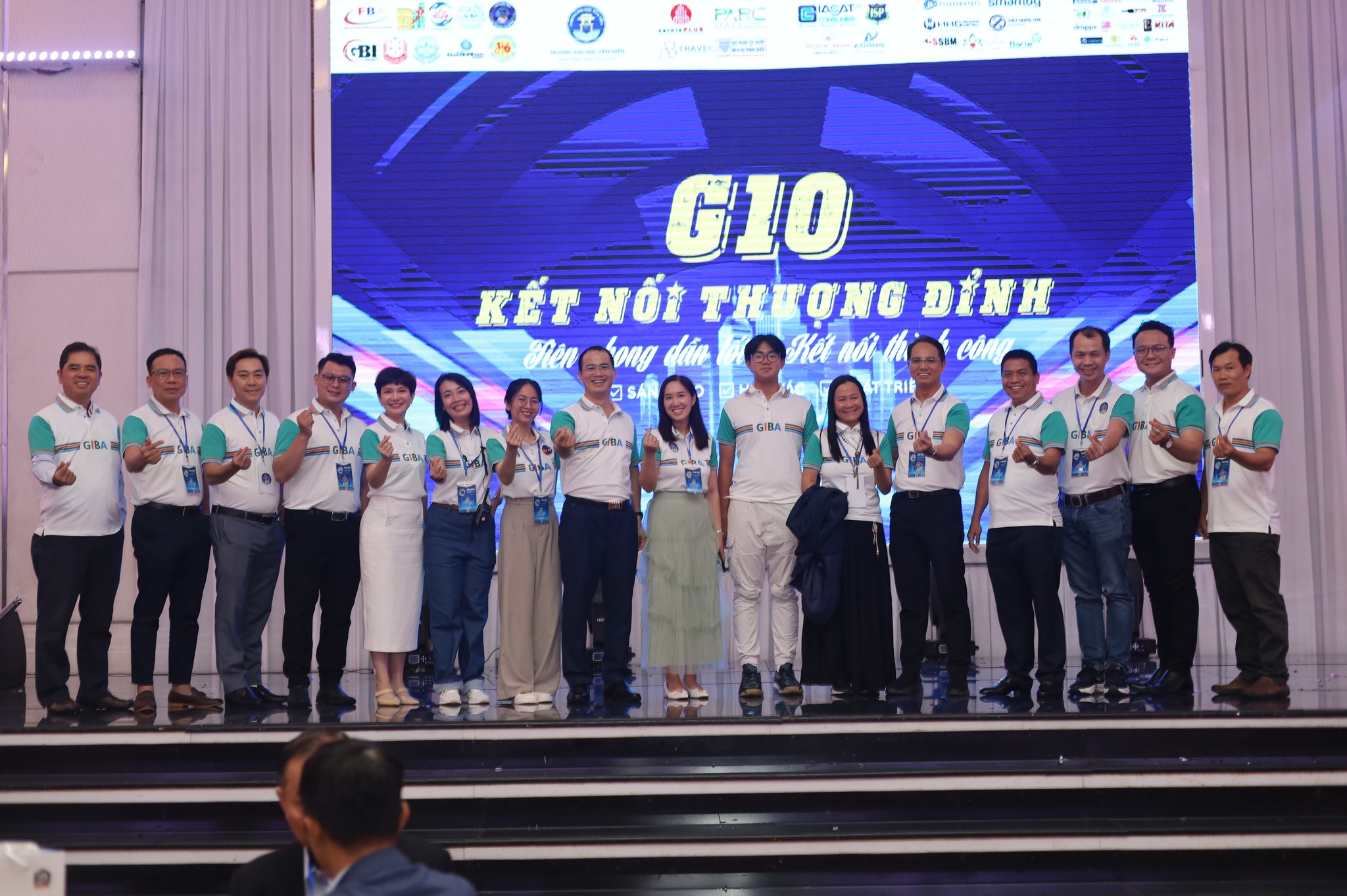 G10 kết nối thượng đỉnh